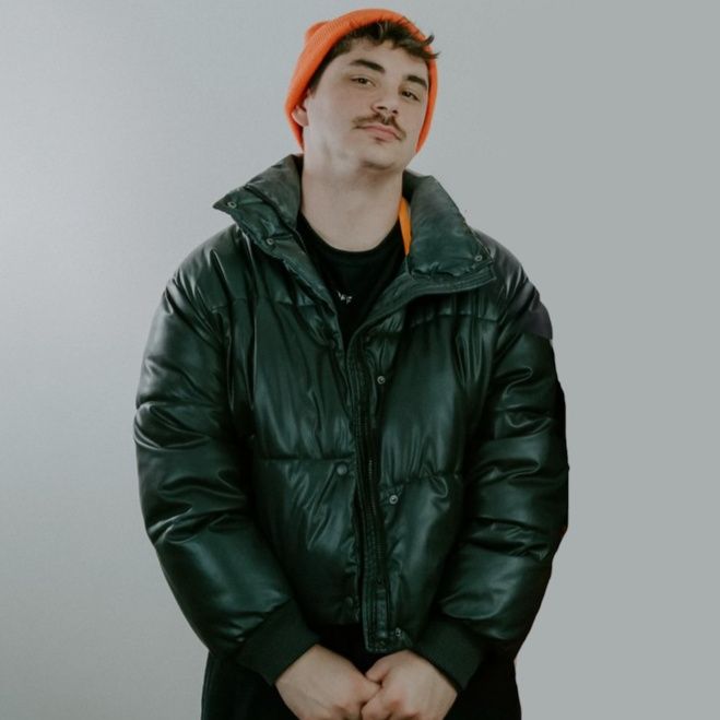 Saturday Night: Zuzu Upstairs with Max